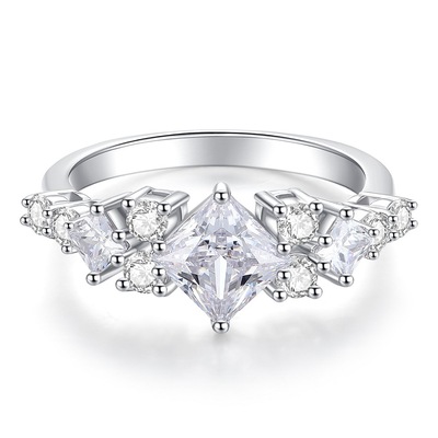 Princess-Cut Symmetrical Cluster Ring